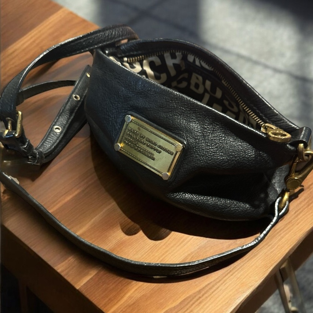 Marc by Marc Jacobs black leather crossbody bag with gold plaque